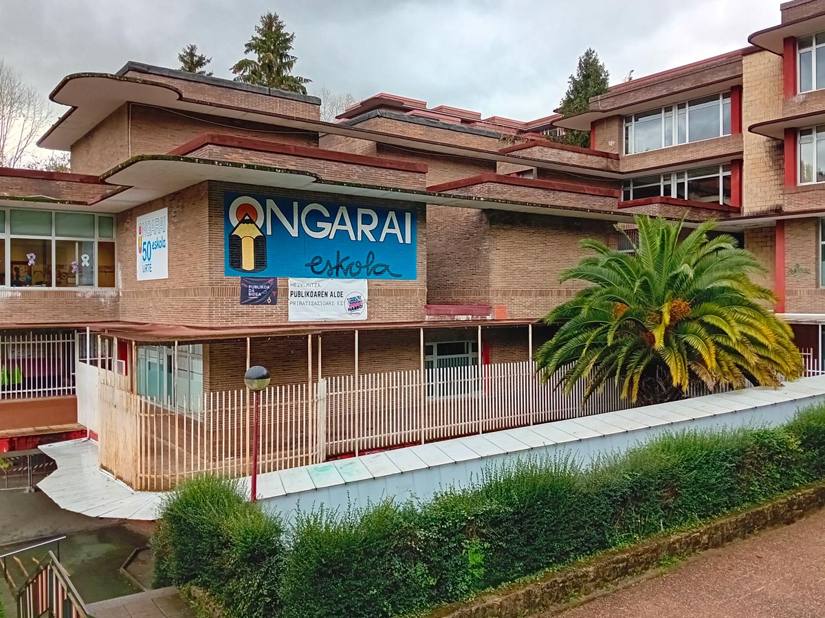 Ongarai Eskola